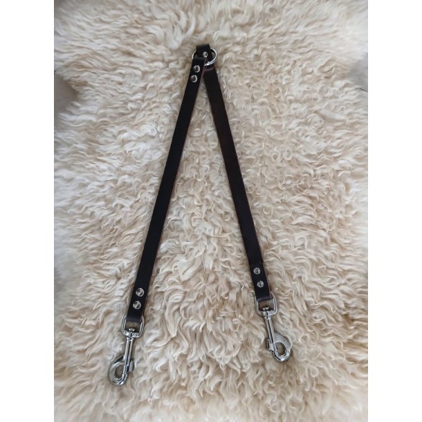 Brun l�der kobling 45 cm x 2 cm